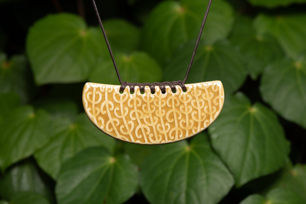 Mangopare Whakakai (Pendant), Amber on white - PREORDER