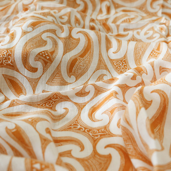 Kōtuituia Wrap, Ngā hihi o te Rā