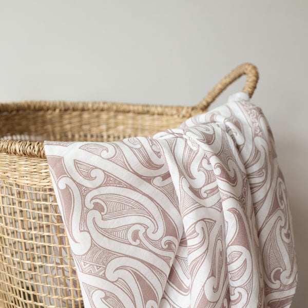 Te Piringa Wrap, Onepū